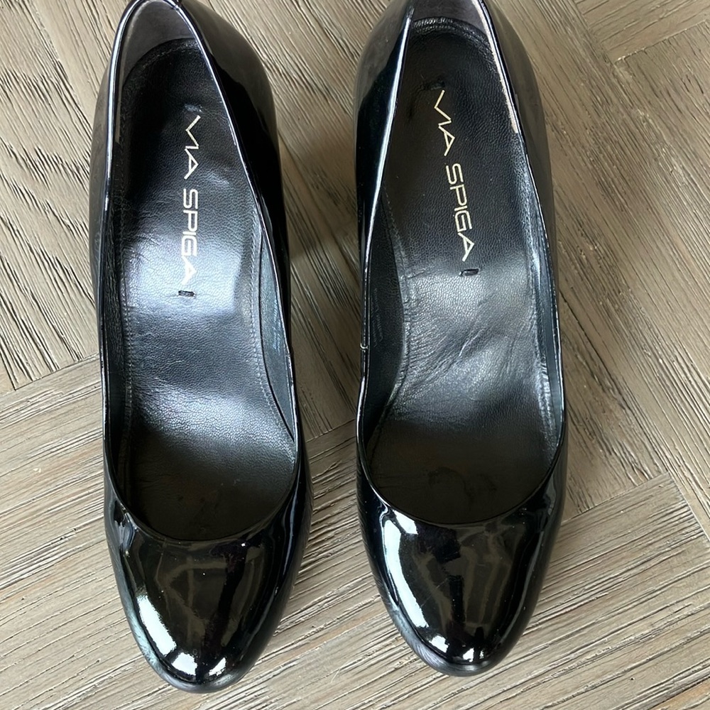 Via Spiga Black Heels